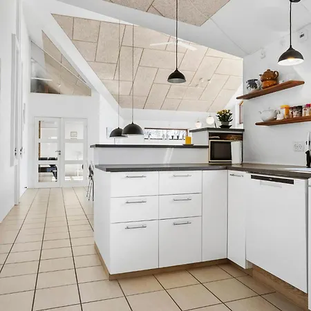 Lovely In With Indoor Swimming Pool Holiday home Vinderup